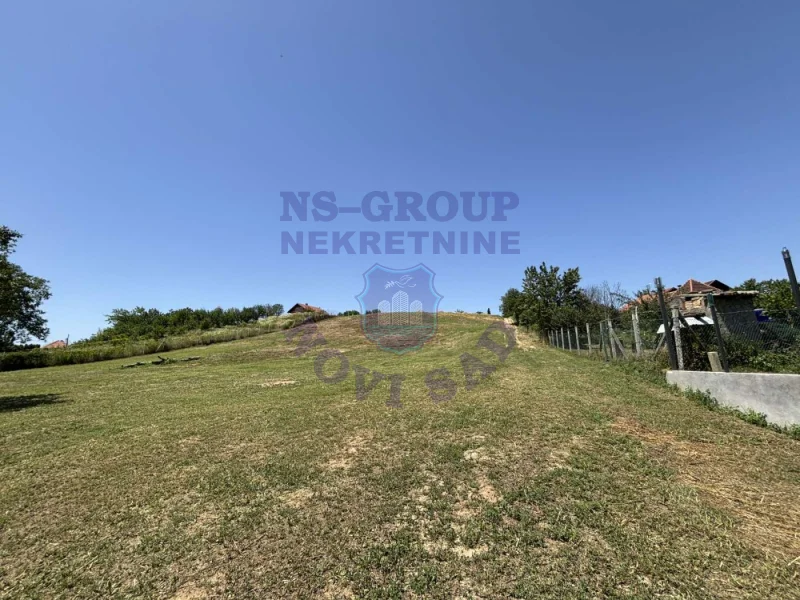 plac na prodaju Sremska Kamenica 3434m2 573497
