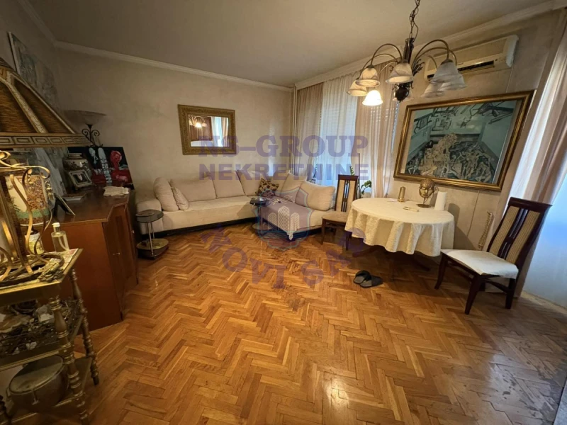 stan na prodaju Novi Sad, 66m2 573633