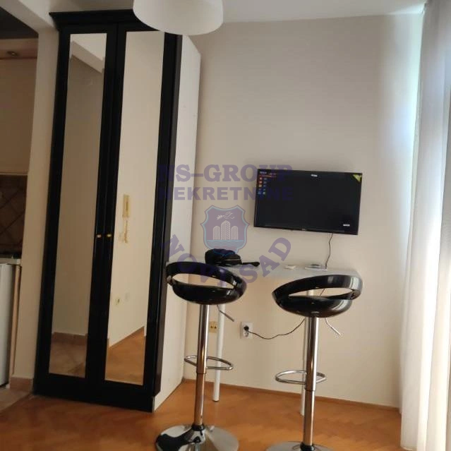 stan za izdavanje Novi Sad 16m2 16792