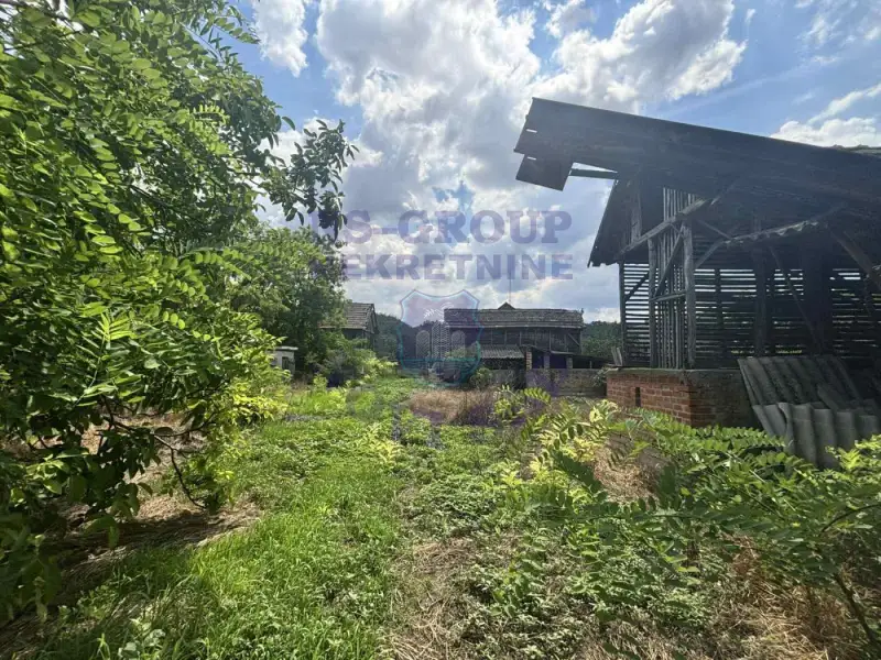 kuca na prodaju Mošorin 228m2 573463
