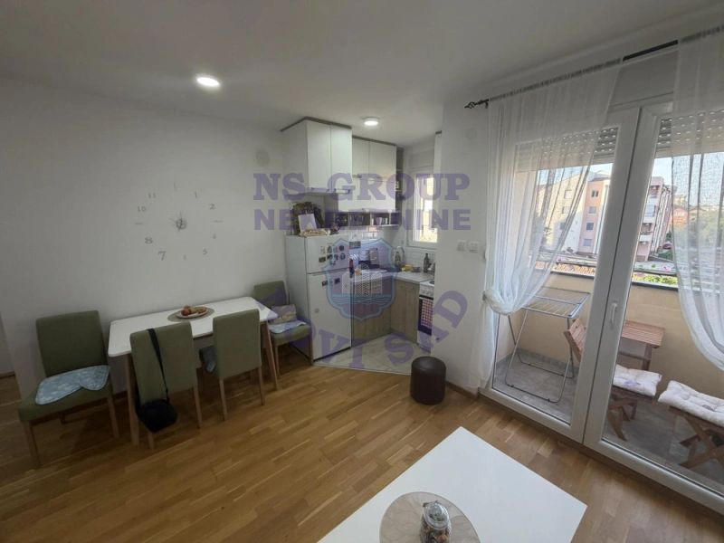 stan na prodaju Novi Sad 37m2 573782