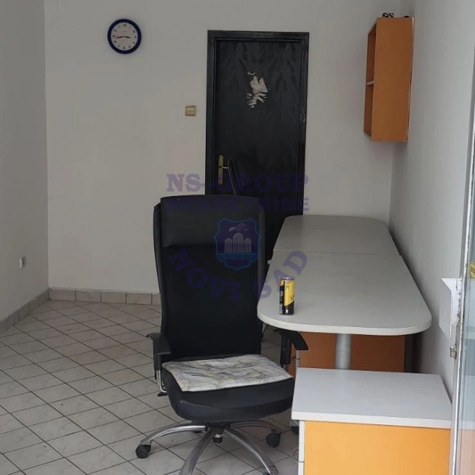 lokal na prodaju Novi Sad, 16m2 573220