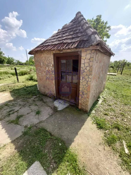 kuca na prodaju Parage 106m2 573436