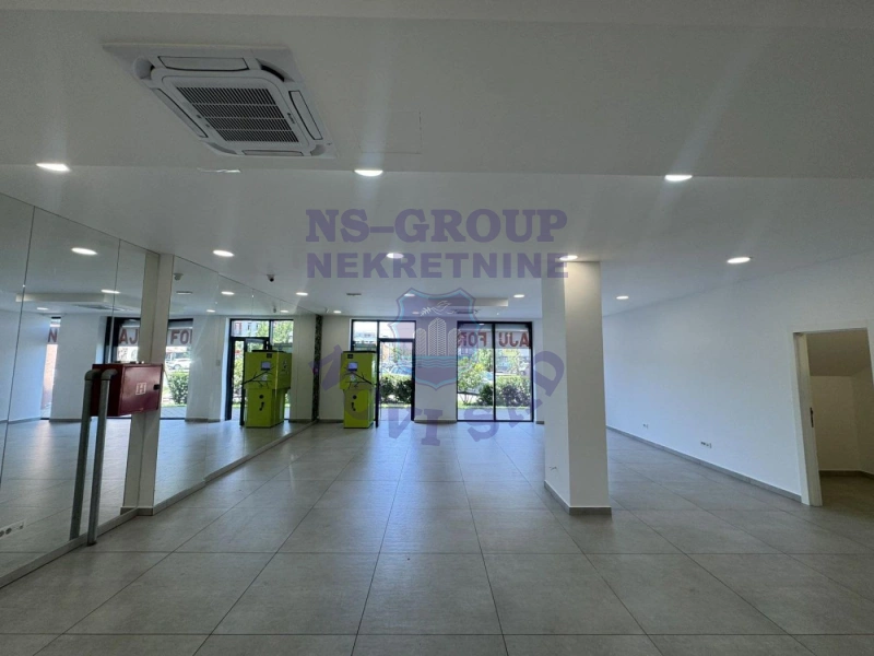 lokal na prodaju Novi Sad, 134m2 573675