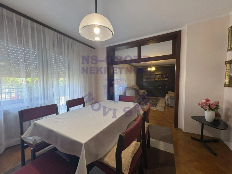 kuca na prodaju Kać 316m2 573779