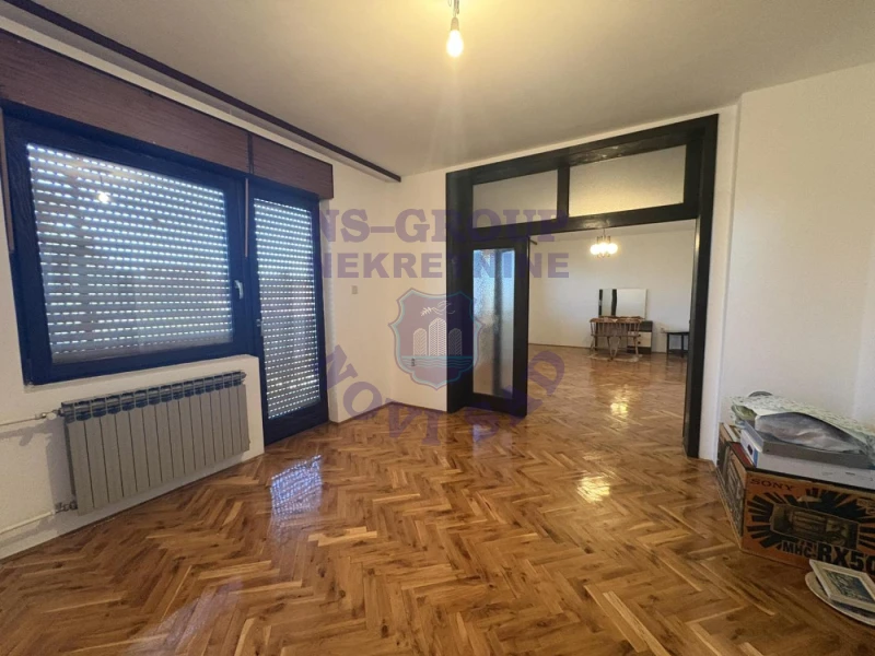 kuca na prodaju Kać 316m2 573779