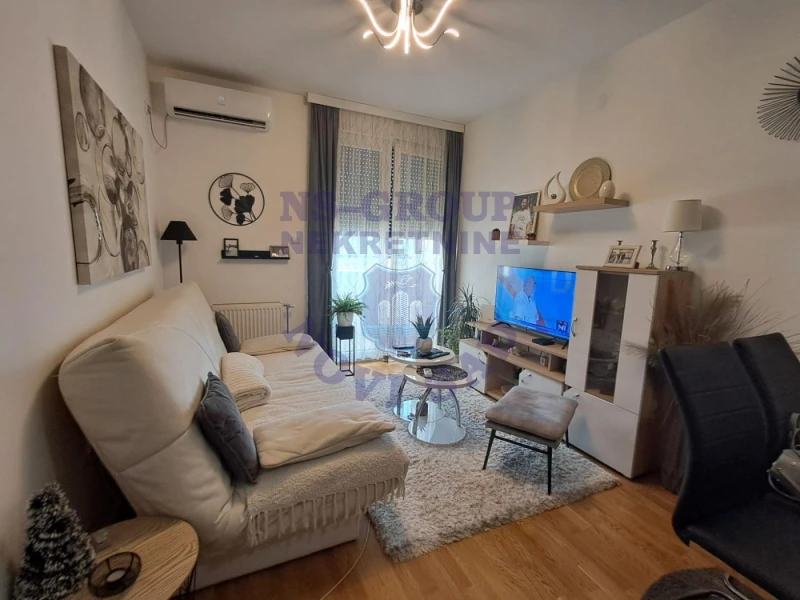 stan na prodaju Novi Sad, 45m2 573889