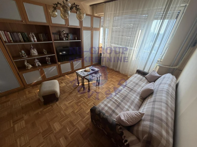 stan na prodaju Novi Sad, 74m2 573895