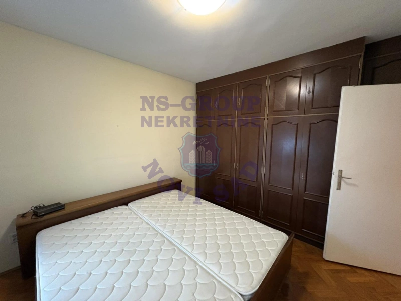 stan na prodaju Novi Sad 64m2 573846