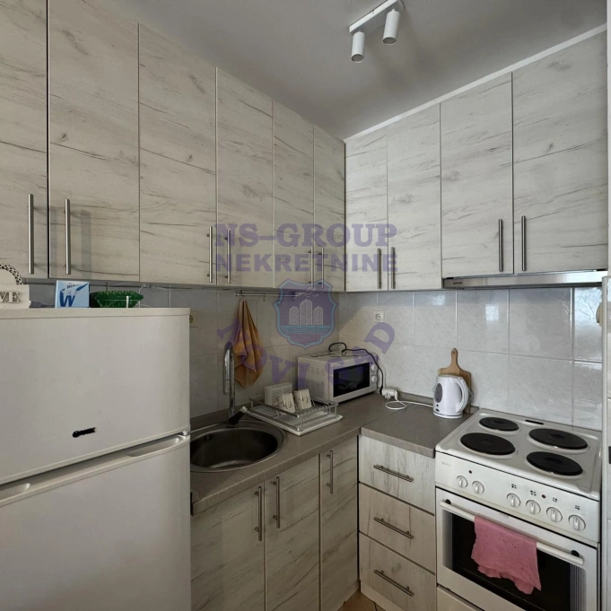 stan za izdavanje Novi Sad 41m2 16816