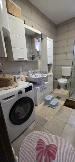 stan na prodaju Novi Sad 75m2 573941