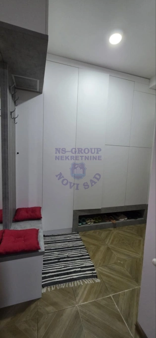 stan na prodaju Novi Sad 75m2 573941