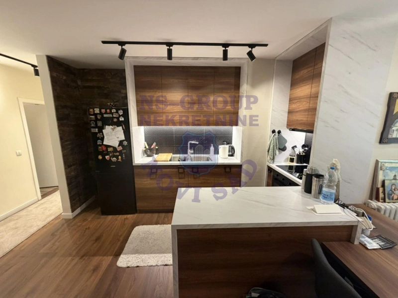 stan na prodaju Novi Sad 82m2 573942
