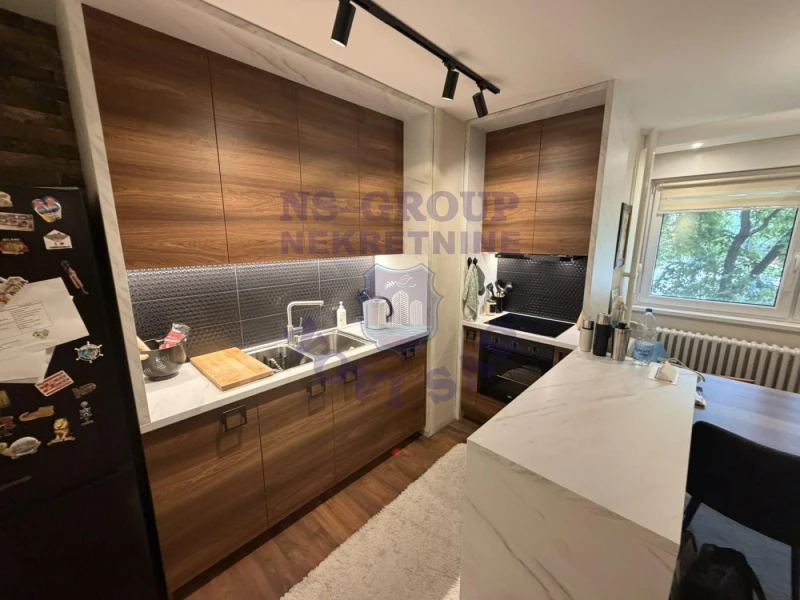stan na prodaju Novi Sad 82m2 573942