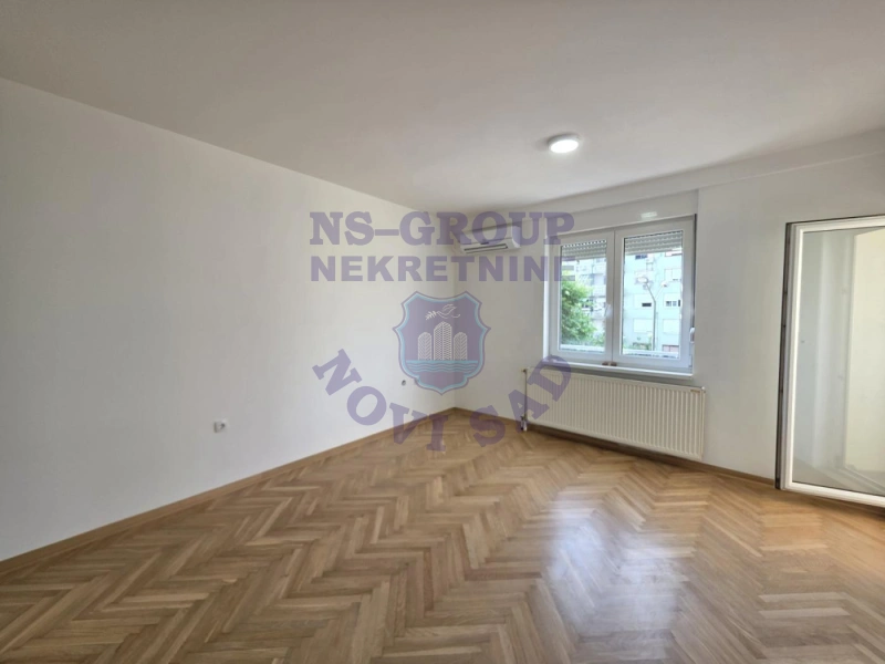 stan na prodaju Novi Sad 40m2 573172