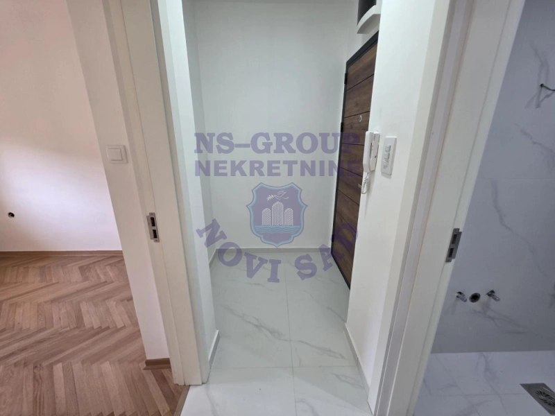 stan na prodaju Novi Sad 40m2 573172
