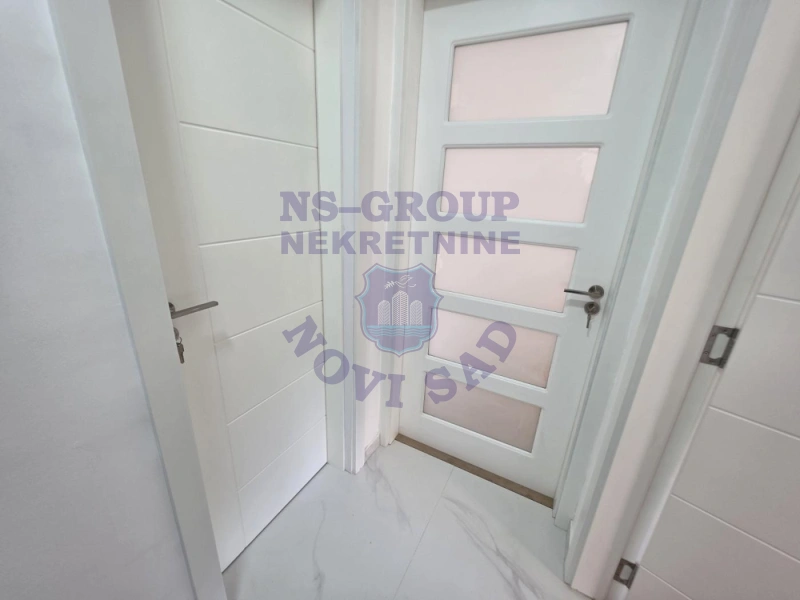 stan na prodaju Novi Sad 40m2 573172
