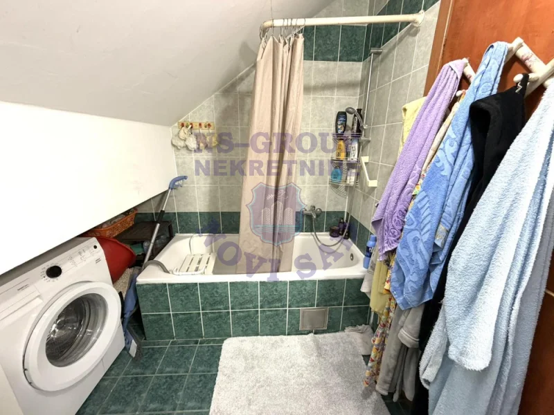 stan na prodaju Novi Sad 72m2 572958