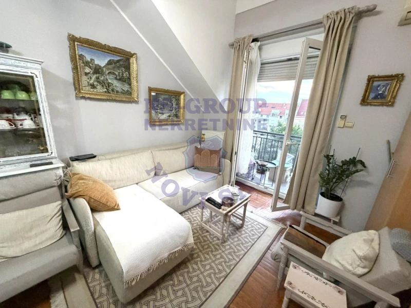 stan na prodaju Novi Sad, 72m2 572958