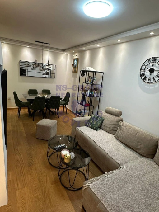 stan na prodaju Novi Sad 50m2 573931