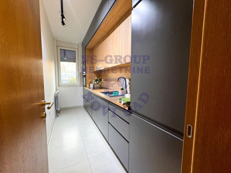 stan na prodaju Novi Sad 50m2 573931