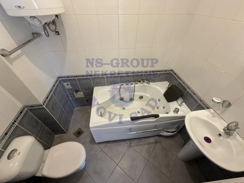 stan na prodaju Novi Sad 59m2 573987