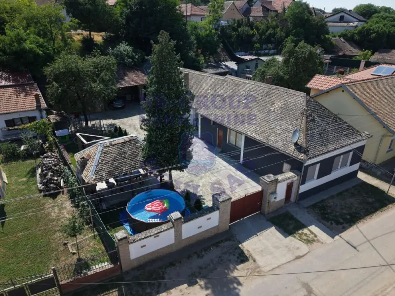 Kuća na prodaju Sremski Karlovci 118m2, 572271