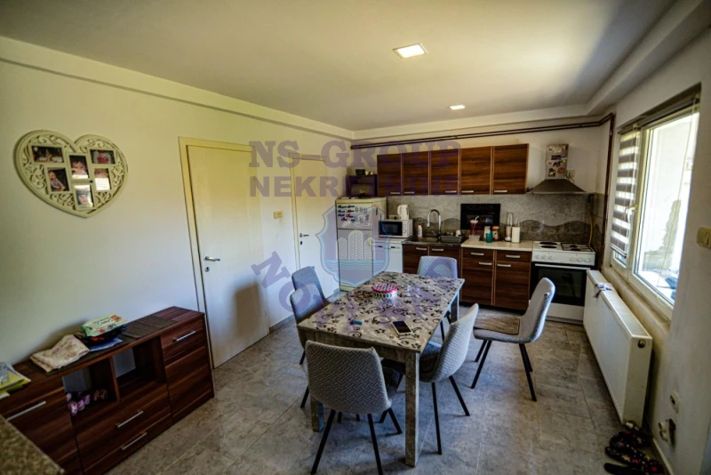 Kuća na prodaju Sremski Karlovci 118m2, 572271