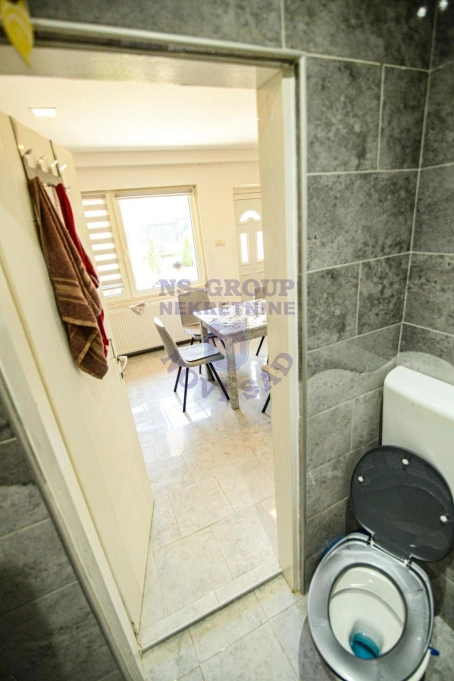 Kuća na prodaju Sremski Karlovci 118m2, 572271