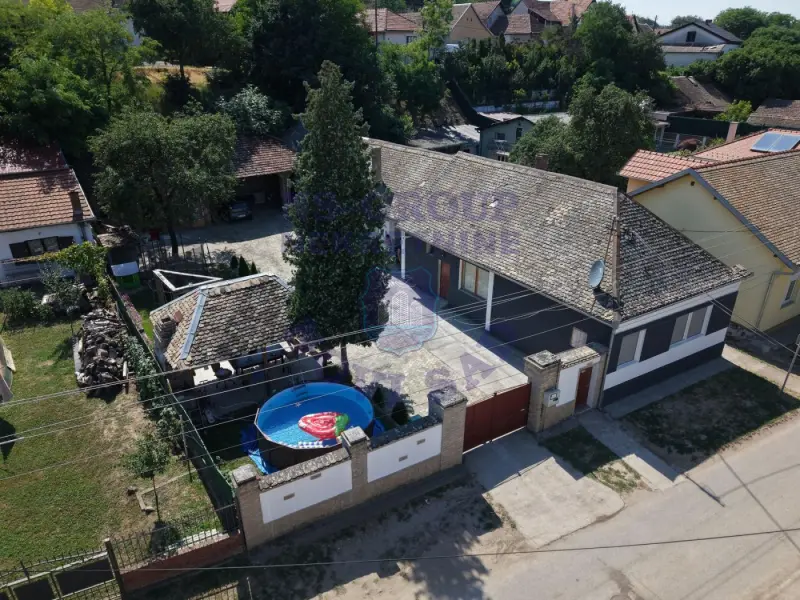 Kuća na prodaju Sremski Karlovci 118m2, 572271