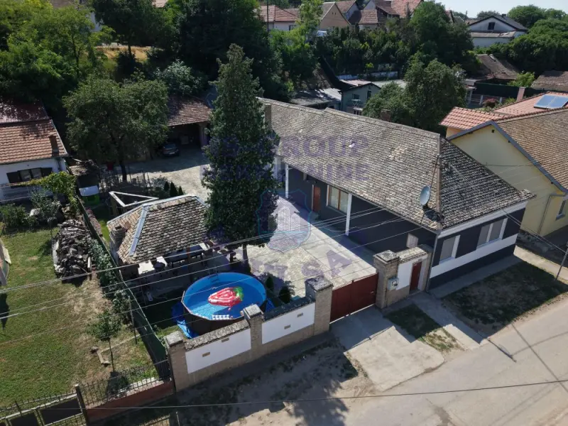 Kuća na prodaju Sremski Karlovci 118m2, 572271