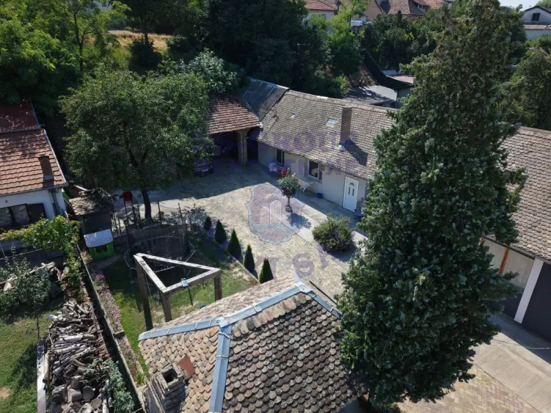Kuća na prodaju Sremski Karlovci 118m2, 572271