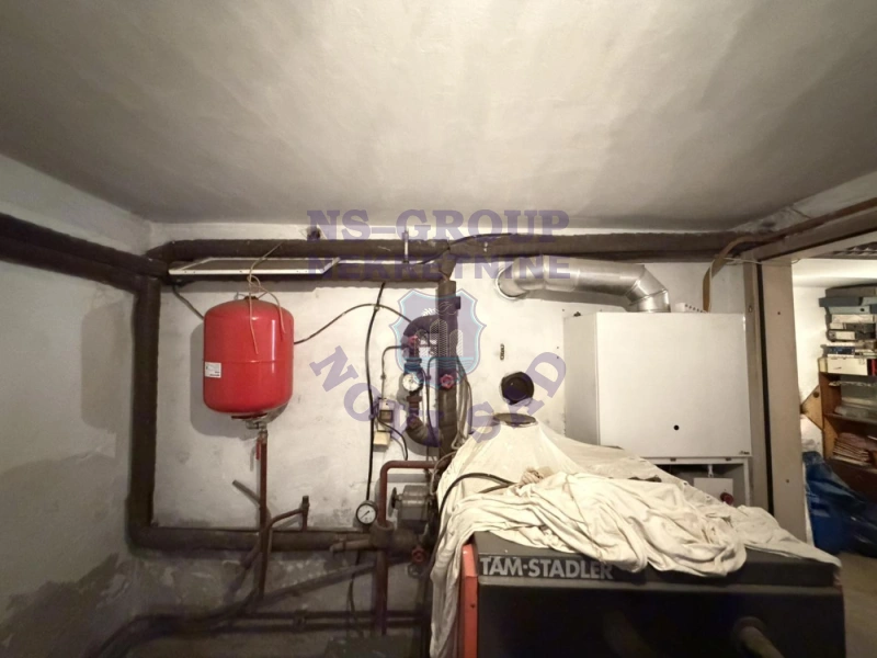kuca na prodaju Begeč 270m2 296309
