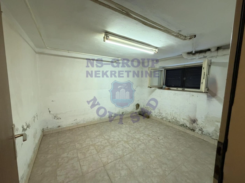 kuca na prodaju Begeč 270m2 296309