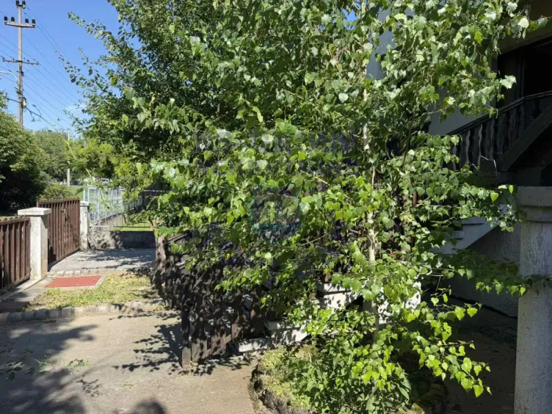 kuca na prodaju Begeč 270m2 296309
