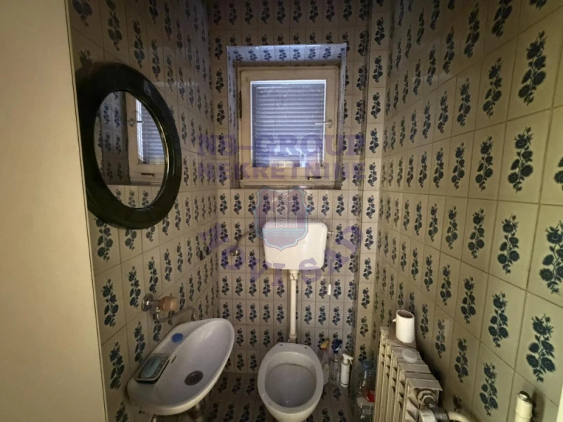 kuca na prodaju Begeč 270m2 296309