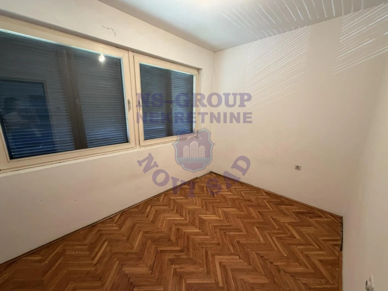 kuca na prodaju Begeč 270m2 296309