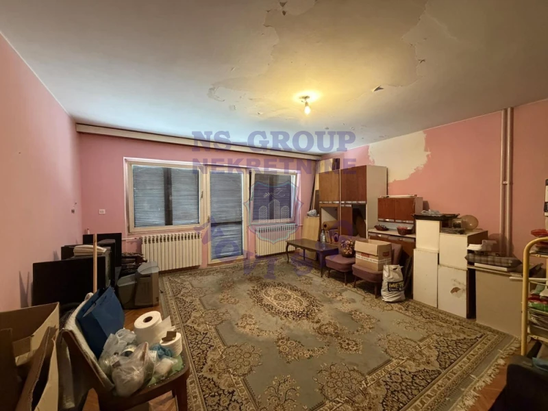 kuca na prodaju Begeč 270m2 296309