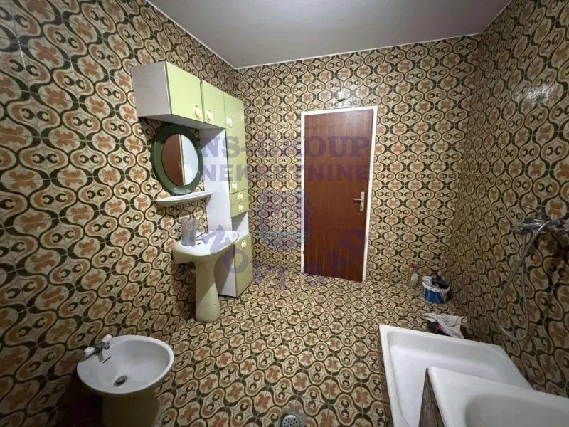 kuca na prodaju Begeč 270m2 296309