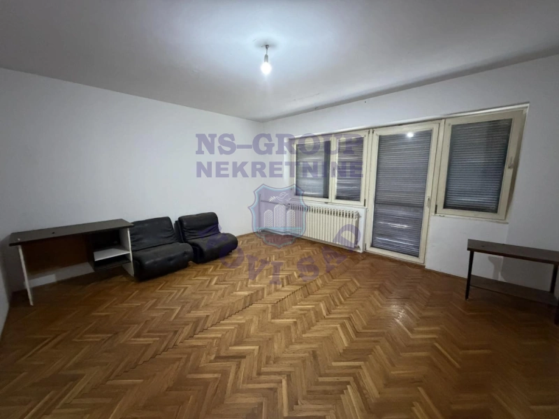 kuca na prodaju Begeč 270m2 296309