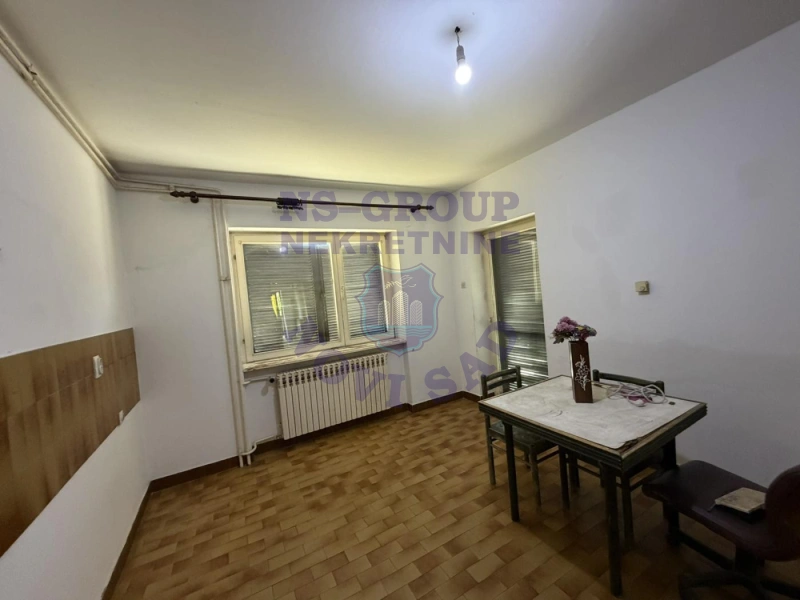 kuca na prodaju Begeč 270m2 296309