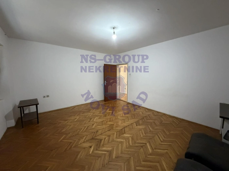 kuca na prodaju Begeč 270m2 296309