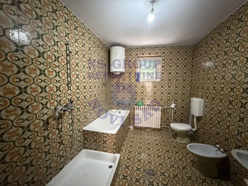 kuca na prodaju Begeč 270m2 296309
