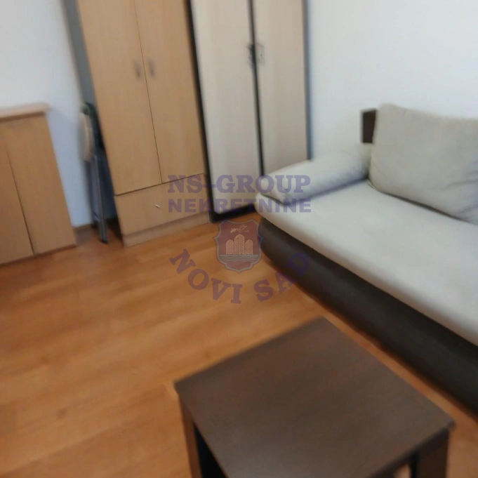 stan za izdavanje Novi Sad 16m2 16842