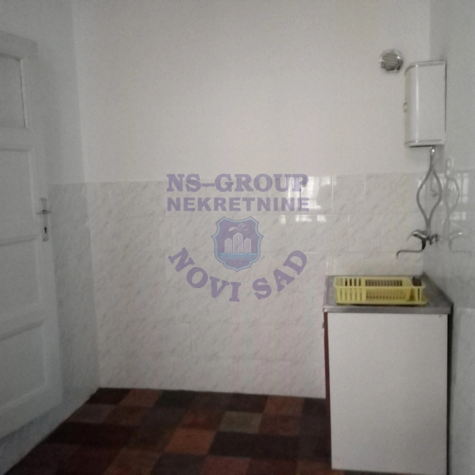 stan za izdavanje Novi Sad 93m2 16837