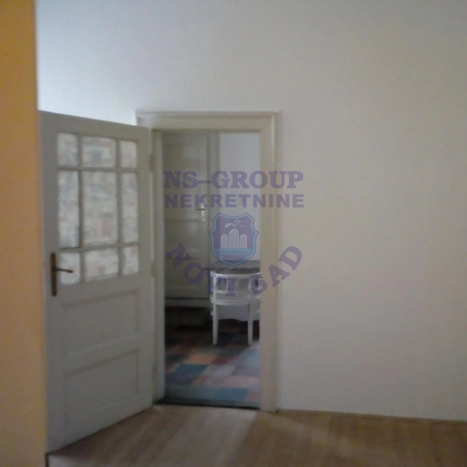 stan za izdavanje Novi Sad 93m2 16837