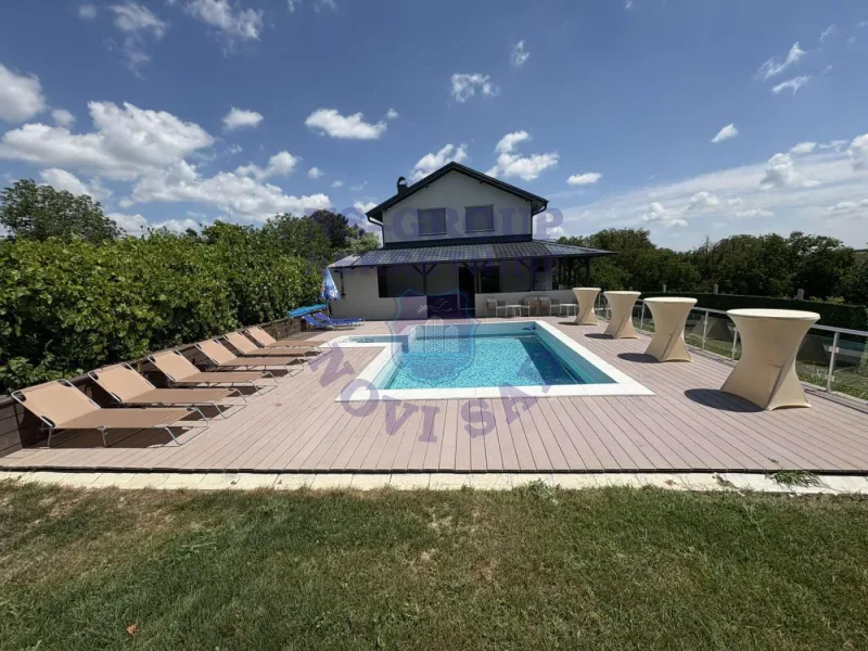kuca na prodaju Čortanovci 136m2 558191