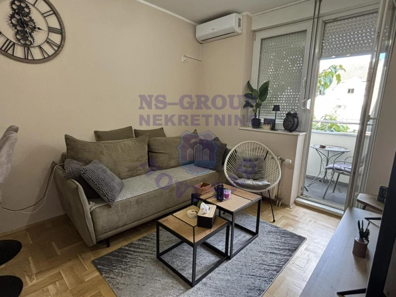 stan na prodaju Novi Sad 50m2 573149
