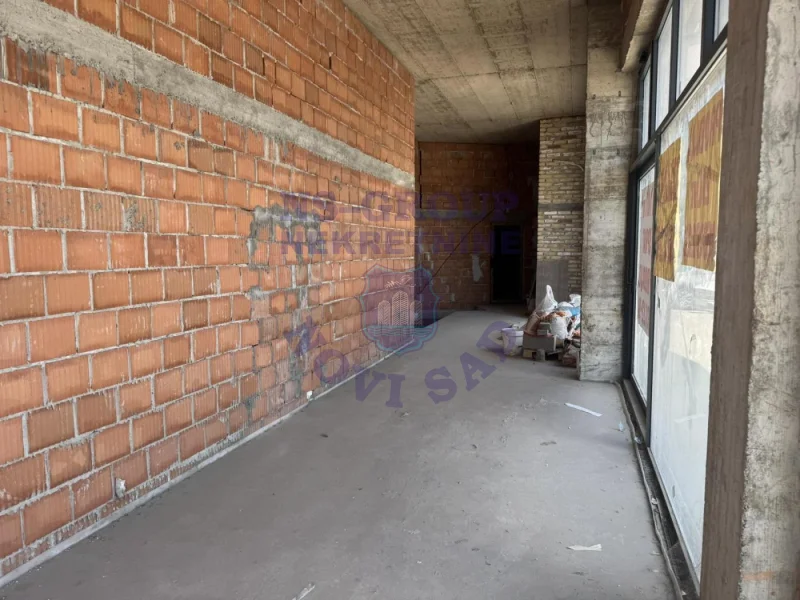 lokal na prodaju Novi Sad, 212m2 574036