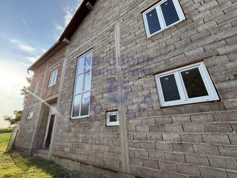 kuca na prodaju Temerin, 443m2 574040